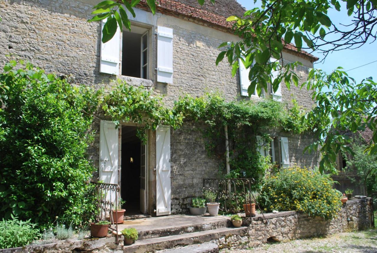 Hotel La Ferme De Roquedure à Montfaucon  Extérieur photo
