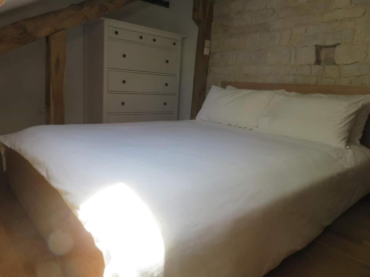 Hotel La Ferme De Roquedure à Montfaucon  Extérieur photo
